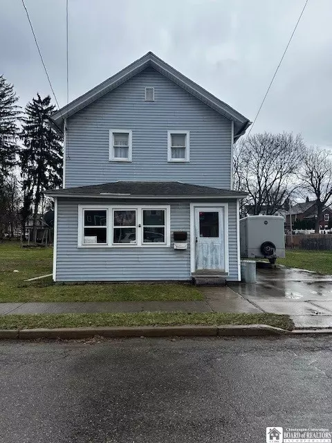 135 N N 12th St, Olean, NY 14760