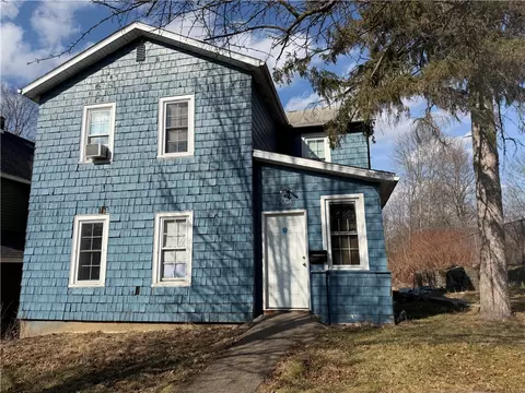 69 W 3rd St, Corning, NY 14830
