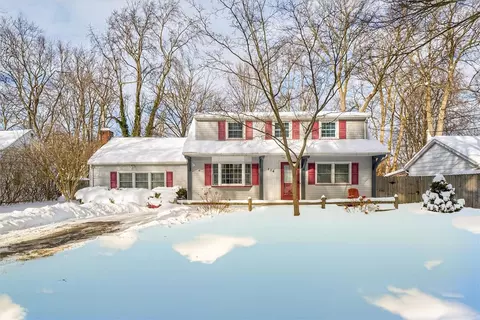 114 Rye Rd, Greece, NY 14626