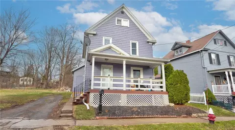 32 Grant Ave, Geneva, NY 14456
