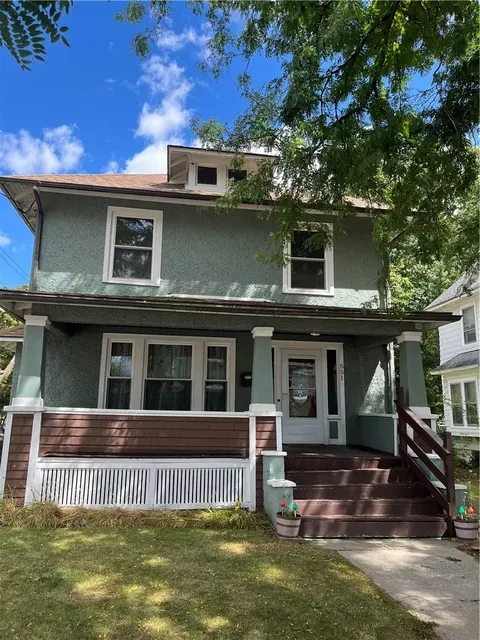 551 Riverside Ave, Elmira, NY 14904