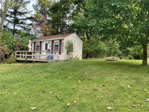 Exterior - 5502 E Lk, Varick, NY 14541 photo 4 of 6