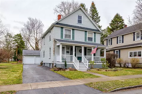 27 South Ave, Perinton, NY 14450