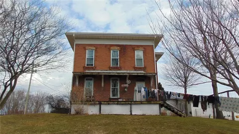 2890 Jorolemon Rd, Cato, NY 13166