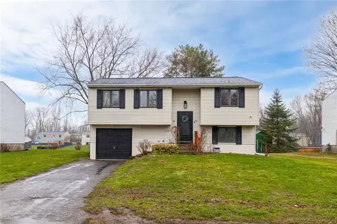 45 Huntington Pkwy Pkwy, Hamlin, NY 14464