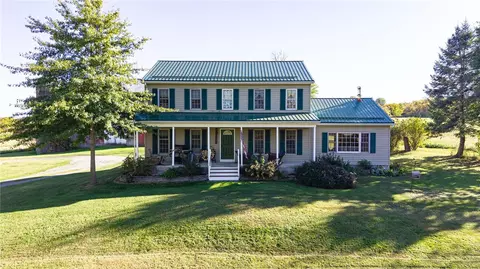 1950 Dow Rd, Pavilion, NY 14525