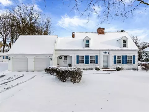103 Garden Ln, Arcadia, NY 14513