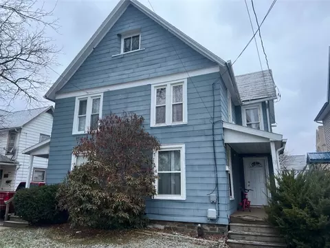 13-15 Maple St, Corning, NY 14830
