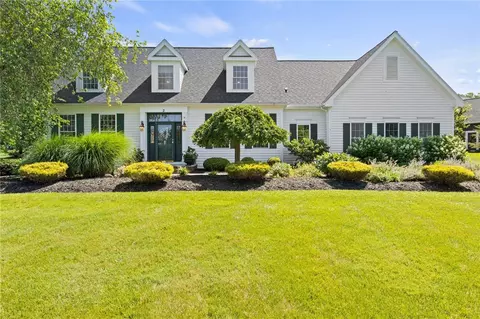 2 Esker Rise Rise, Victor, NY 14564