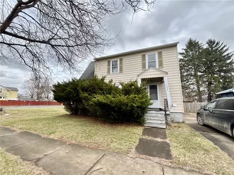 1858 Davis St, Elmira, NY 14901