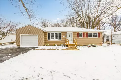 210 Sunnyside Dr, Rochester, NY 14623