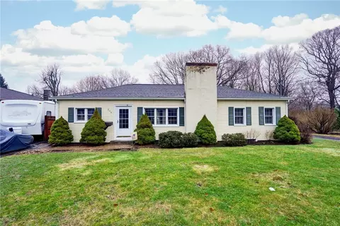 206 Bluff Dr, East Rochester, NY 14445