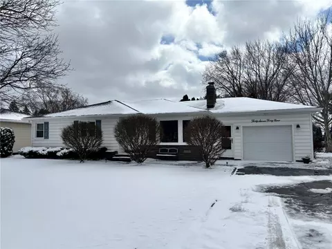 3749 Lyell Rd, Gates, NY 14606