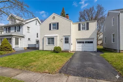 30 Raleigh St, Rochester, NY 14620