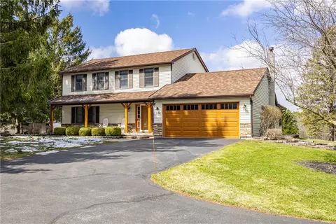 5176 Emerson Rd, Canandaigua, NY 14424
