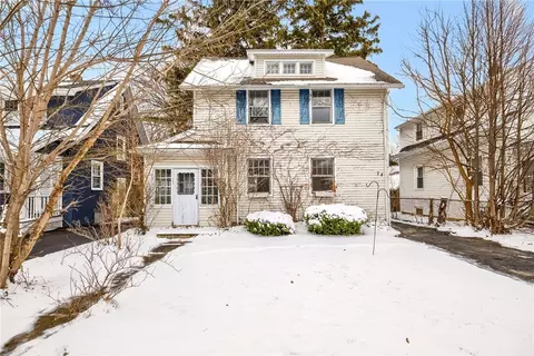 74 Cherry Rd, Rochester, NY 14612