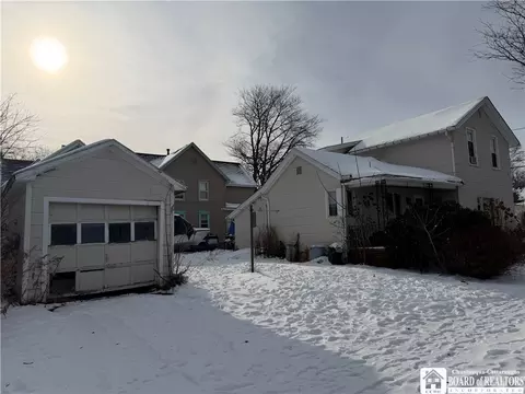 Exterior - 59 E Front St, Dunkirk, NY 14048 photo 2 of 3