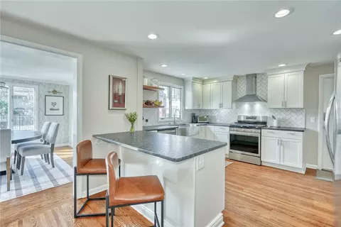 Kitchen - 41 Old North Hl, Irondequoit, NY 14617 photo 2 of 7