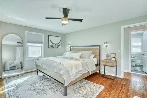 Bedroom - 41 Old North Hl, Irondequoit, NY 14617 photo 2 of 10