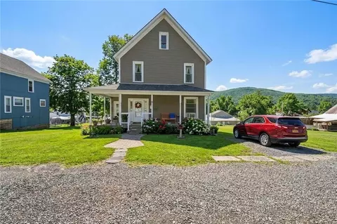 109 E King St, Smethport, PA 16749