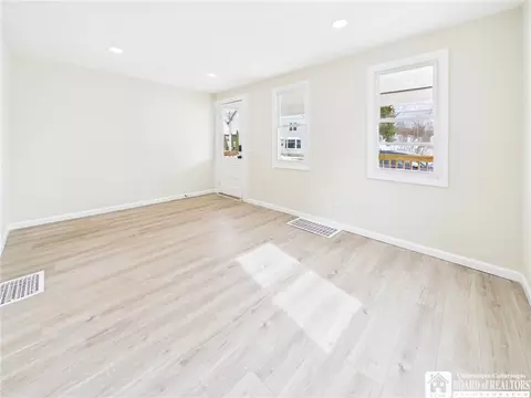 Living - 413 4th Ave, Olean, NY 14760 photo 2 of 4