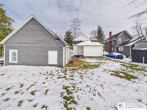 Exterior - 413 4th Ave, Olean, NY 14760 photo 4 of 6