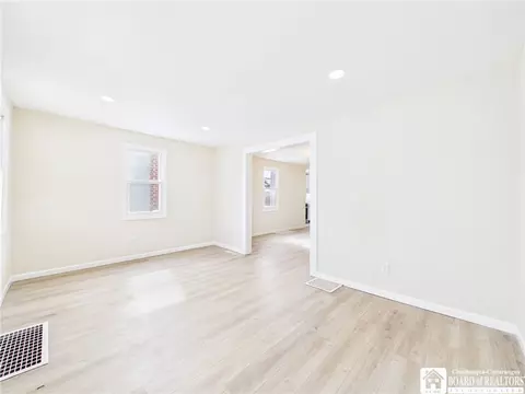 Living - 413 4th Ave, Olean, NY 14760 photo 1 of 4