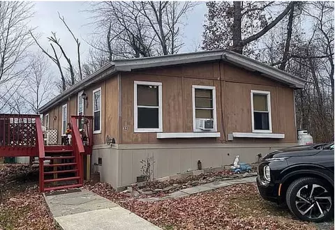 32 Abraham Joseph Cir, Greenville, NY 10940