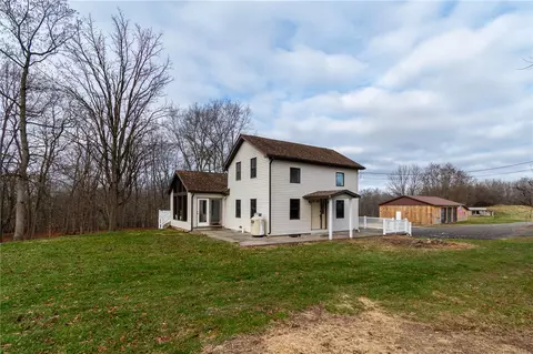 864 Gravel Rd, Tyre, NY 13148