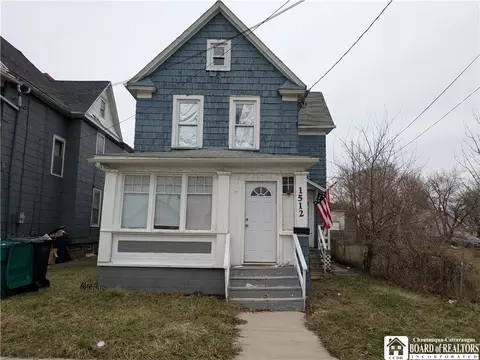 1512 Willow Ave, Niagara Falls, NY 14305