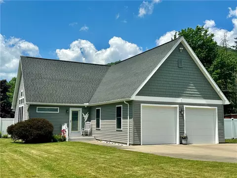 187 Seaward Ave, Bradford, PA 16701