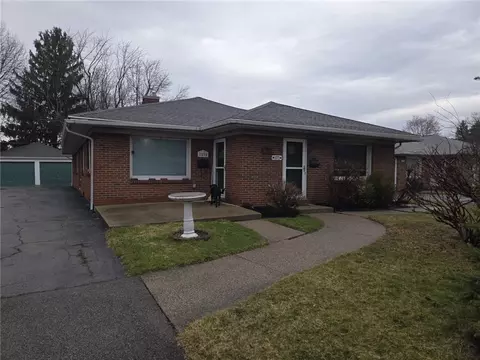 1572 Wehrle Dr, Amherst, NY 14221