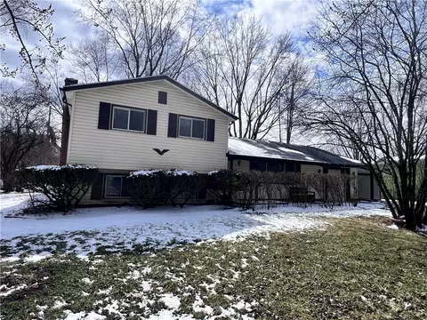287 Wildbriar Rd, Rochester, NY 14623