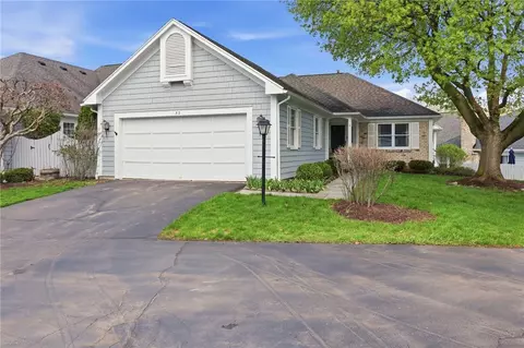 52 Stonington Dr, Pittsford, NY 14534