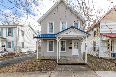 25 Grove St, Geneva, NY 14456