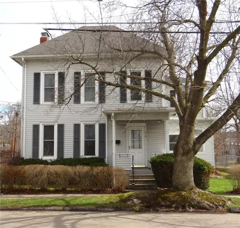 918 Magee St, Elmira, NY 14901