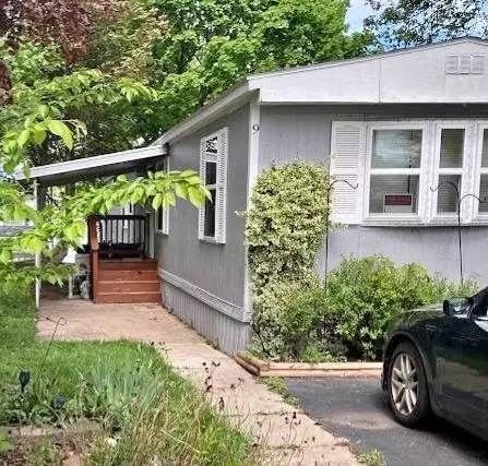9 Parkview, Avon, NY 14414
