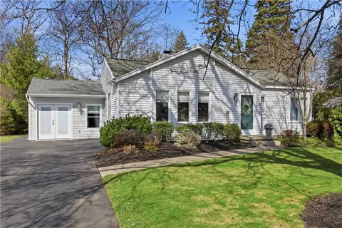 731 Dewitt Rd, Webster, NY 14580