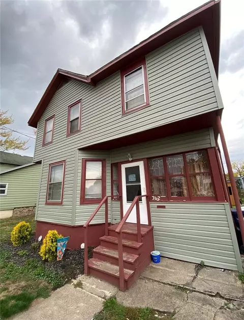 362 South Ave, Shelby, NY 14103