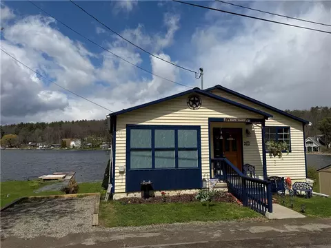 3815 County Route 2, Thurston, NY 14801