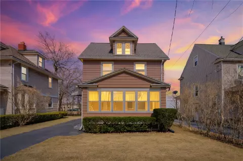 142 Hillside Ave, Rochester, NY 14610