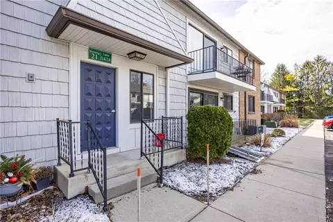 21 High Gate #4, Perinton, NY 14450