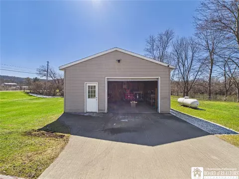 Exterior - 2714 Oakes Rd, Olean, NY 14760 photo 4 of 10