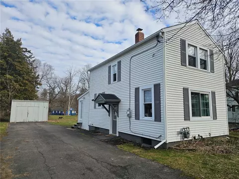 24 Ridge Rd, Horseheads, NY 14845