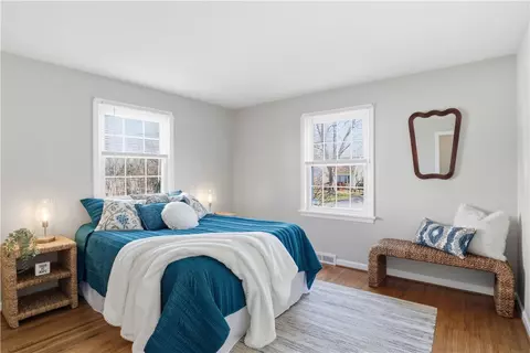 Bedroom - 37 Oakmount Dr, Irondequoit, NY 14617 photo 1 of 5