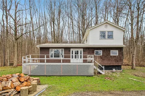 6910 Conesus Springwater Rd, Conesus, NY 14435
