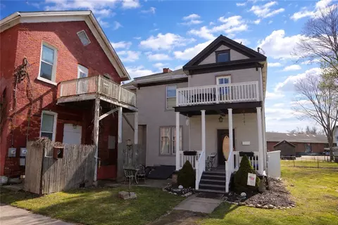 3 Chapel St, Seneca Falls, NY 13148