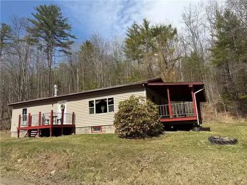 2661 Bailey Creek Rd, Corning, NY 14830