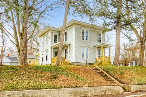 27 N Center St, Perry, NY 14530