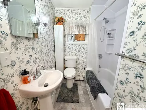 Bath - 1489 Happy Hollow Rd, Olean, NY 14760 photo 1 of 2